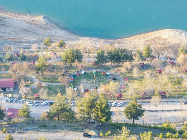 Voyager Malin : Le Guide Ultime pour Explorer les Incontournables sans Se Ruiner